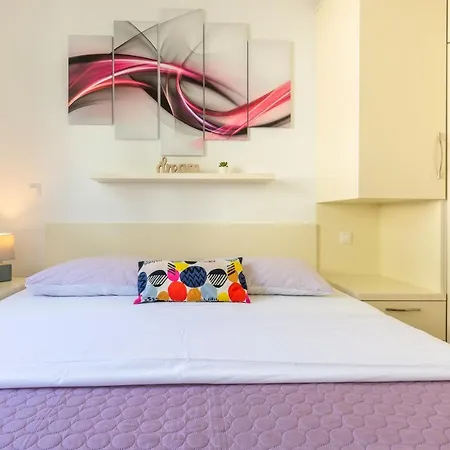 Urban Apartman