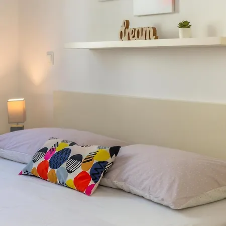Urban Apartman